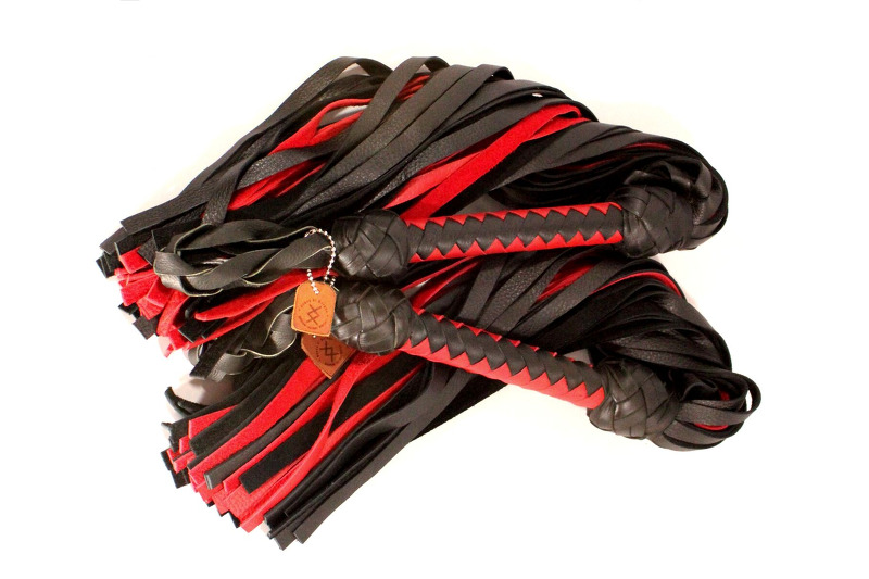 Standard Floggers