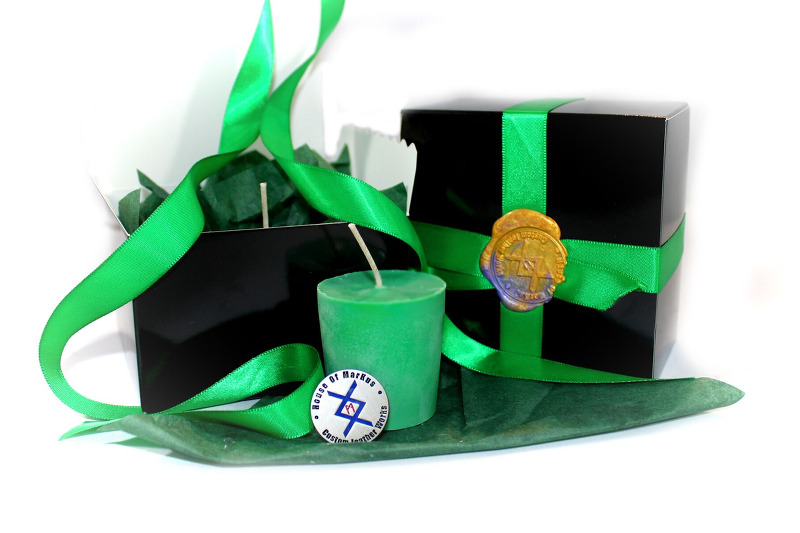 Medium temperature leather scented green votive play candles by House of Markus
