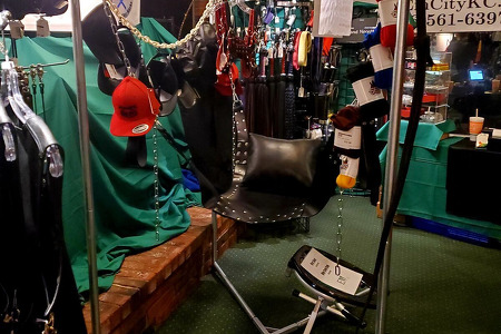 Leather masters' latigo leather sling manufactured by EM City