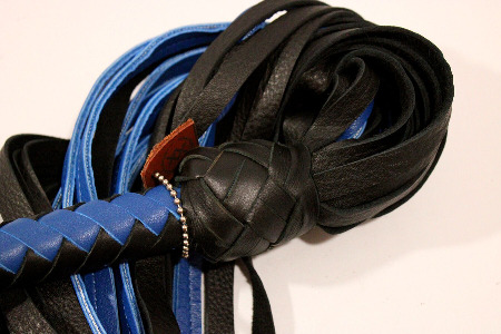 Electric flogger Black & Red