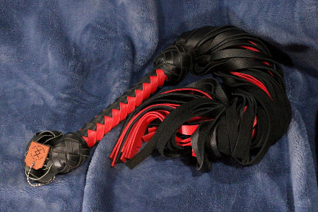 Standard Floggers