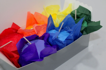 Low temperature 6 pack rainbow play candles by House of Markus